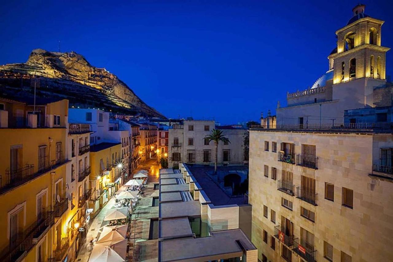 Alc - Stylish Studio With Fantastic Terrace, Old Town Alicante Bagian luar foto