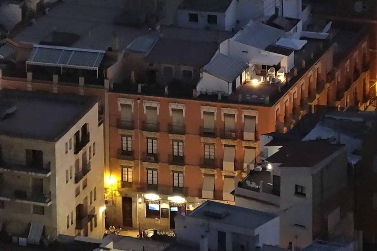 Alc - Stylish Studio With Fantastic Terrace, Old Town Alicante Bagian luar foto